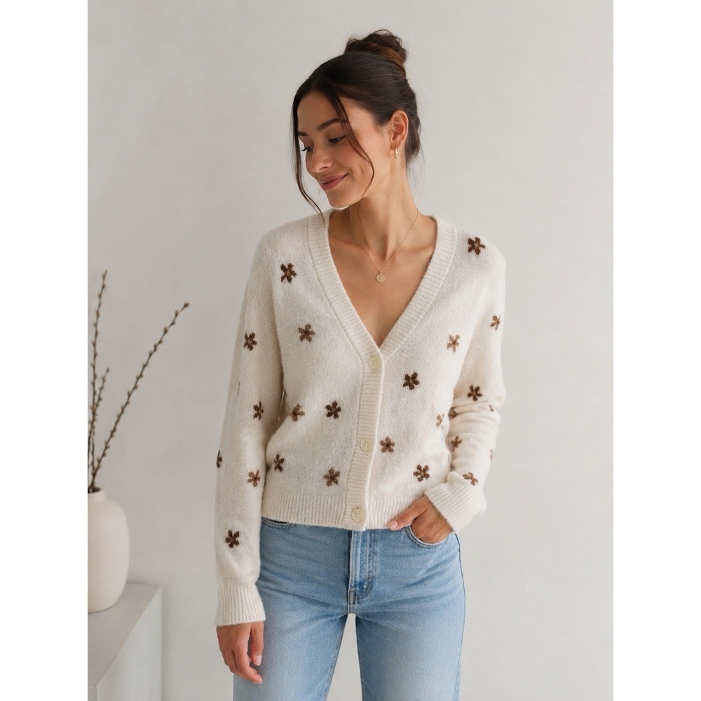 Abercrombie Kids Cream Brown Floral Fuzzy Cardigan Sweater 15/16 Fits Womens XS - Picture 1 of 8